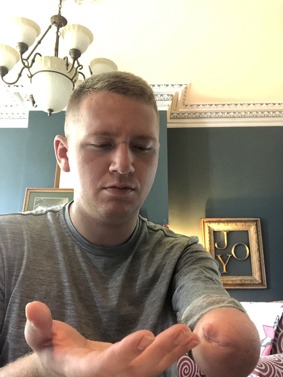 luke_campbell25's tweet photo. Cant beat the deal https://t.co/PX2bvBPykQ