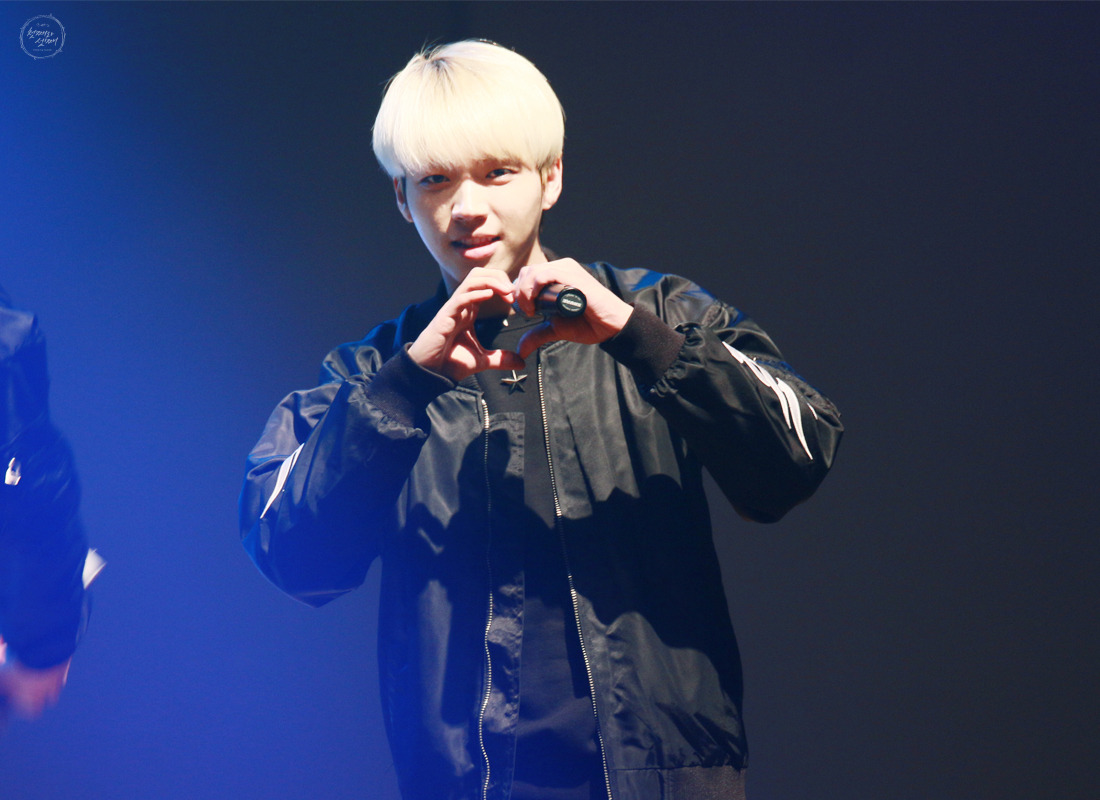 hourlywoohyun's tweet photo. https://t.co/ngbYprZKdp