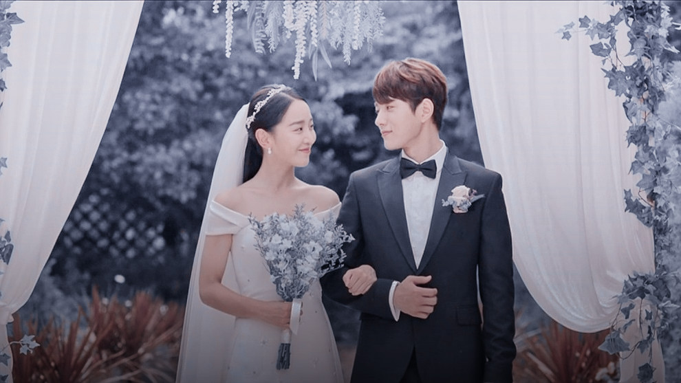 Angel's Last Mission:LoveKim Dan - Lee Yeon SeoMy entire heart goes to both of them. Kim Dan is louve Yeon Seo baby deserves so much love. The way they really earned their love defeating the deity. With some super artistic ballerina it was a super beautiful drama...