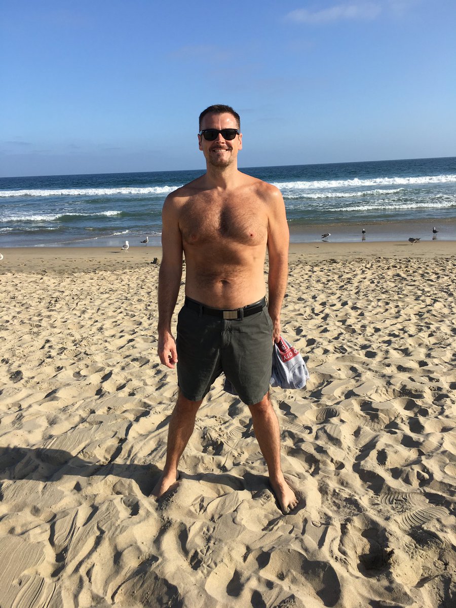 I started with a Bowflex. I worked on that until I maxed it out. Then, for my 46th birthday, I got a squat rack, a barbell, and 600+ lbs of free weights. I was officially hooked. And it changed my life for the better. The weight was starting to come off. But I was still fat. 3/