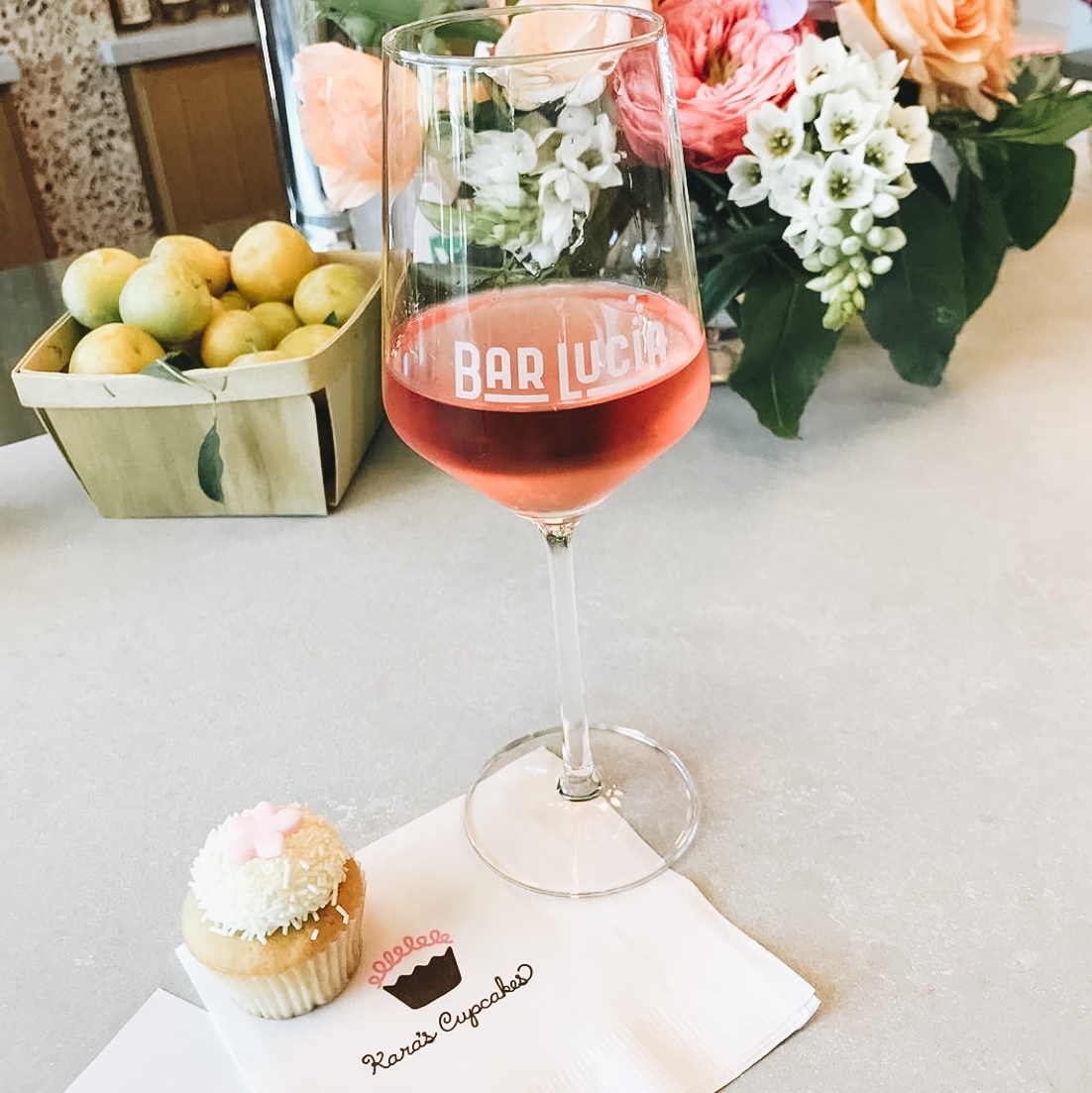 Name a better duo... we'll wait. Stop by #KarasCupcakes and @barlucianapa at @oxbowpublicmarket for fresh bites and bubbly. 🤤 // 📸: @foodandotherfun #barlucianapa