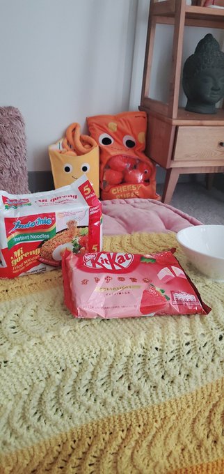 i__kit_kat__i