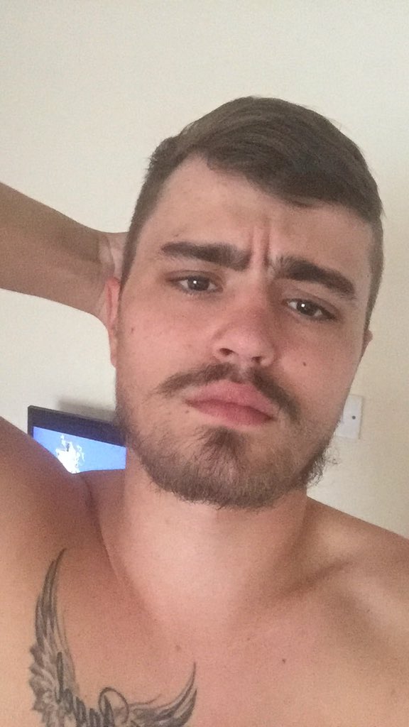 WNTD____'s tweet photo. Feeling the trim tbh https://t.co/35WN20R8Cd