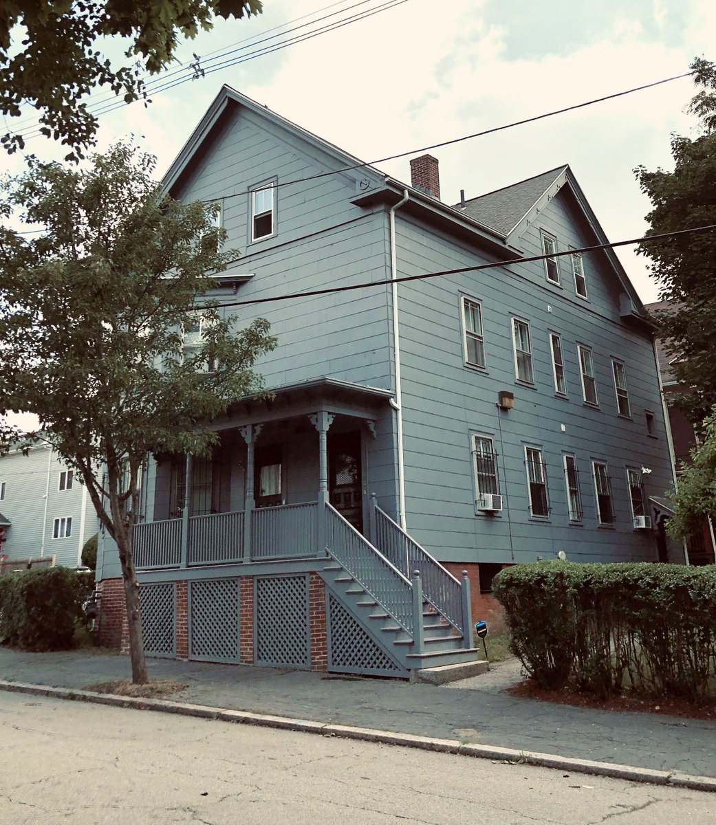 Does this look like the kind of house you'd write "Psycho Killer" in? There are about four viable options on Brown St, and this one was my best guess.
