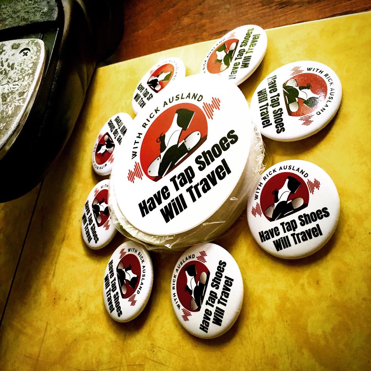 HaveTapShoes's tweet photo. 💥 Buttons for your dance bags and stickers for your water bottles! 💦
⠀⠀⠀⠀⠀⠀⠀⠀⠀
#HaveTapShoesWillTravel
#tapdancepodcast
#tappodcast
#tapdance
#tapfamily
#tapfam https://t.co/vlfbQMWQ41