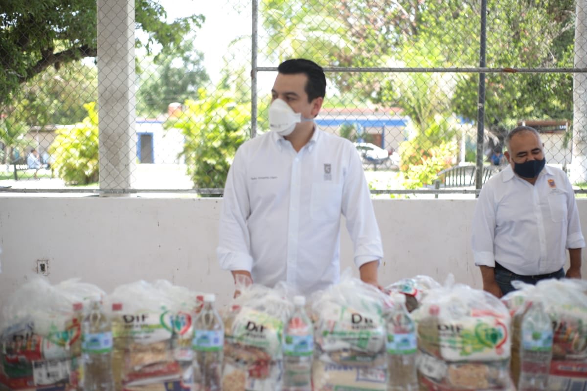 PedroArmentiaL's tweet photo. En el marco de nuestra gira de trabajo por el municipio de #Campeche, nos trasladamos a #Castamay, donde también dimos respuesta a las solicitudes de sus pobladores✅. (1/2) https://t.co/zrAVeQeFe6