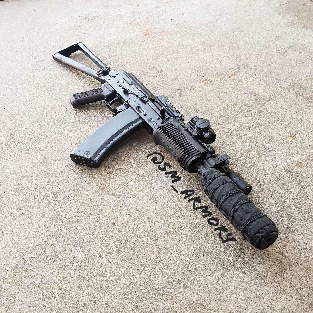 ARSENALinc's tweet photo. Happy silenced side folding Saturday!
-
📷 @sm_armory
-
#nfa #sbr #sbs #ak47 #ak74 #kalash #kalashlife #kalashnikov #circle10 #bulgarian #arsenalak #arsenal #545masterrace #masterrace #545 #poisonbullet #aklife #aksfordays https://t.co/3AeFJDkXFd