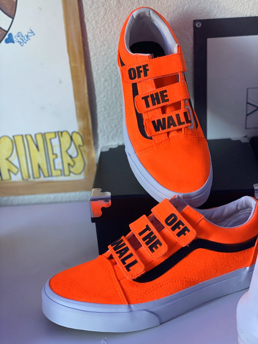 slickpullum's tweet photo. Custom Vans  
for @_jboo9ie 
DM for Princing! https://t.co/gD1nBE22DT