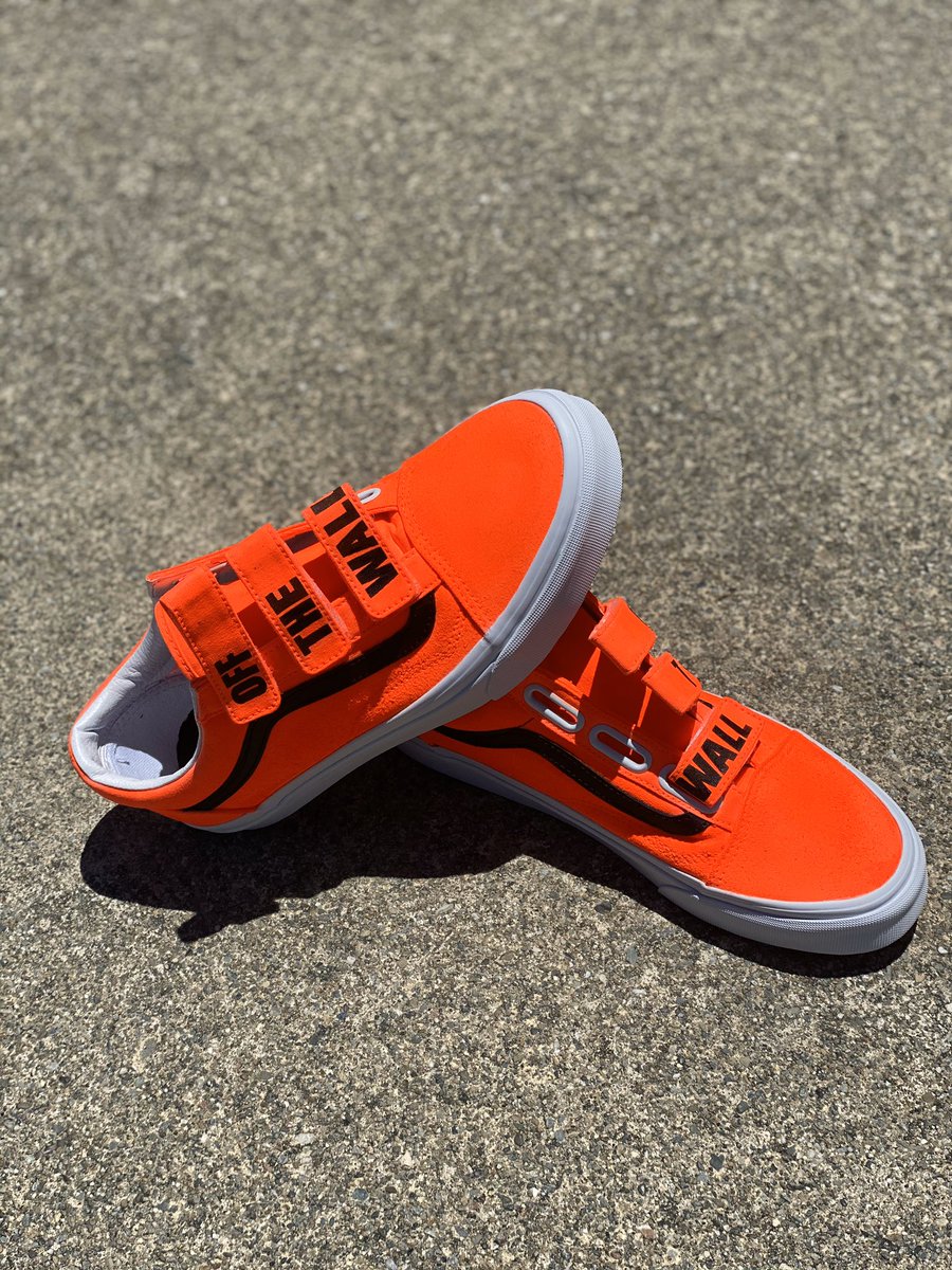 slickpullum's tweet photo. Custom Vans  
for @_jboo9ie 
DM for Princing! https://t.co/gD1nBE22DT