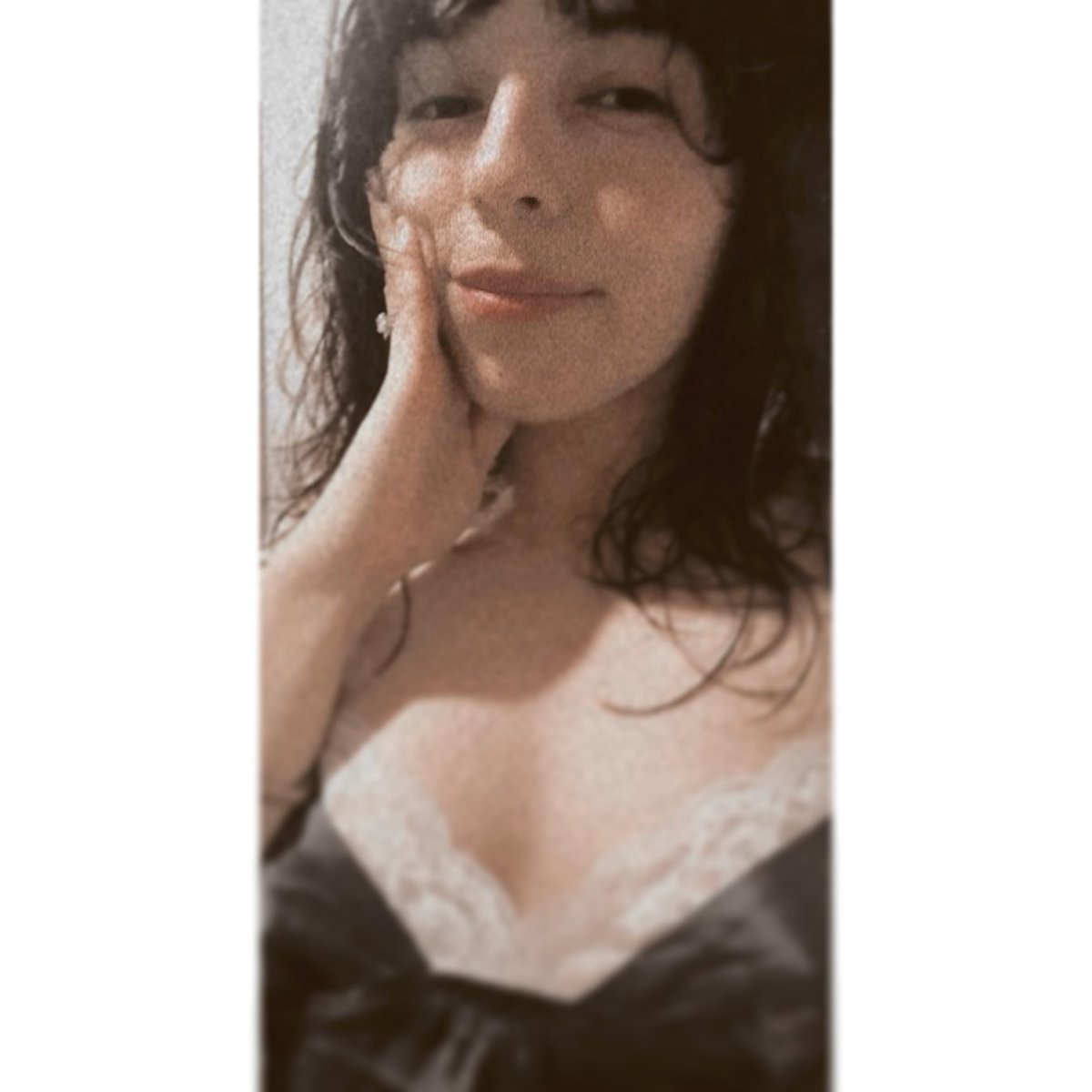 Luzmamtzv's tweet photo. Ayer tome está foto y la subo aquí jajaj https://t.co/KvWAZ12jh8