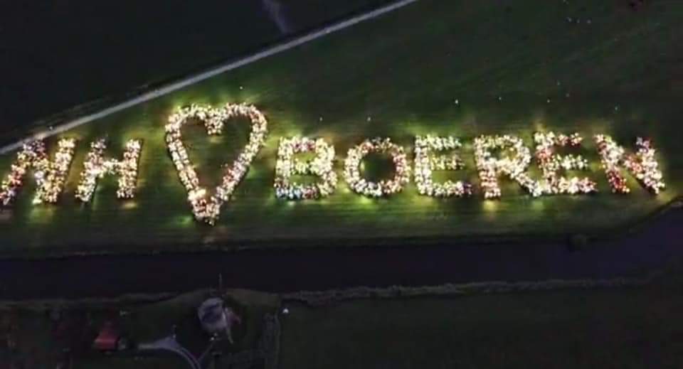 EcrHftgXsAMtEc8?format=jpg&name=medium