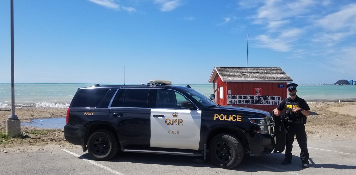 OPP_WR's tweet image. #HuronOPP conducted beach patrol in Canada&apos;s Prettiest Town today.The skies opened up this afternoon for a great beach day. Town of Goderich &amp;amp; Huron OPP appreciate everyone obeying social distancing rules for everyone&apos;s safety. @GoderichTourism #socialdistancingfun #summerfun ^js