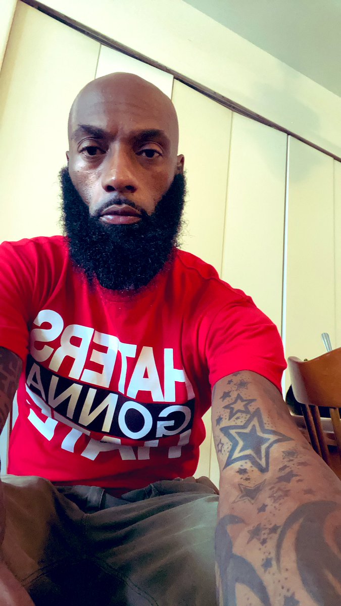 IT’S HOT AS HELL SATURDAY. 🔥