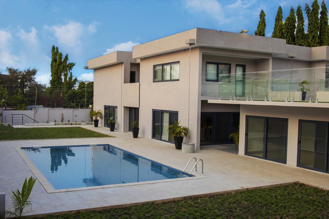 kelvingold76's tweet photo. greetings from testkill properties Ghana,we have lands and houses for sell in accra Ghana....whatsapp +233201101118 for more info https://t.co/IU8ywabuff