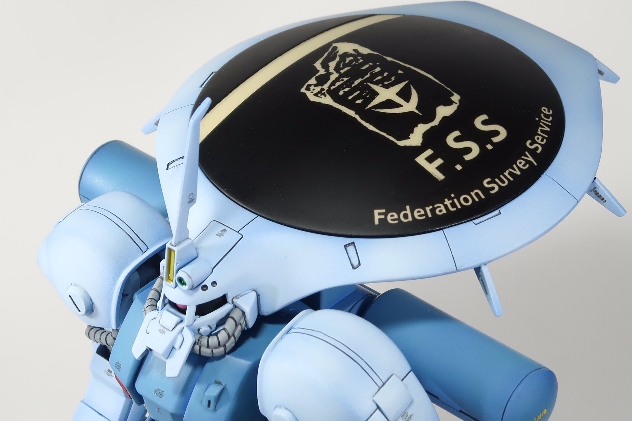 Re Jin 機動戦士ガンダムmsv R ジョニー ライデンの帰還 より サングレ アスル争奪戦の影の功労者 アイザックfss仕様エメ ウィルヘッド機完成しました キットのストレート組みで 設定イラストに合わせて塗装しロート ドームのマークは自作
