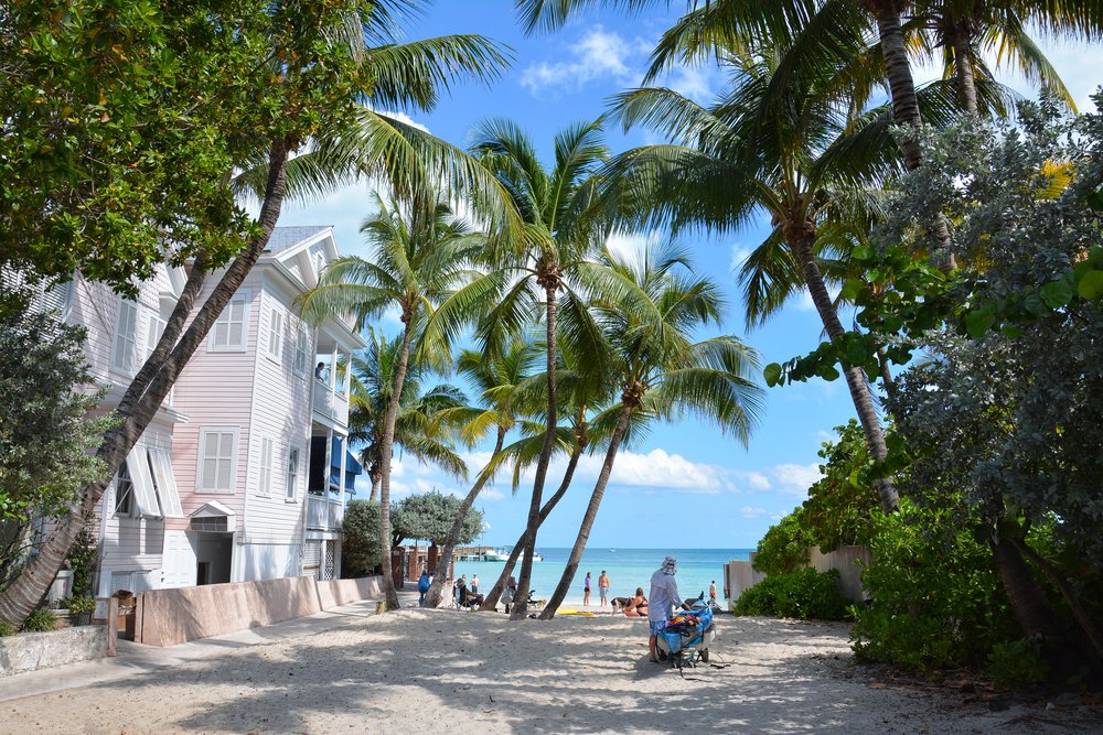 yachtcharterft's tweet photo. Looking for a yachting vacation closer to home this summer? If you're based in the USA, you might be surprised to learn there's an incredible range of destinations and superyachts available right on your doorstep!

Take a look here: https://t.co/qJ5Bx9sIXF
#vacation #yachtcharter https://t.co/T9viNQVpQp