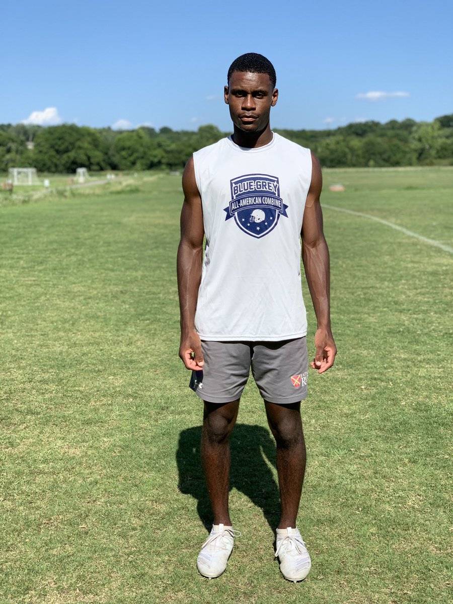 JamesReed5_'s tweet photo. Great work put in today @BlueGreyFB All-American Combine! @MarkMcMillian29 @CSmithScout @CoachDSharp2 https://t.co/scCCtPkjrz
