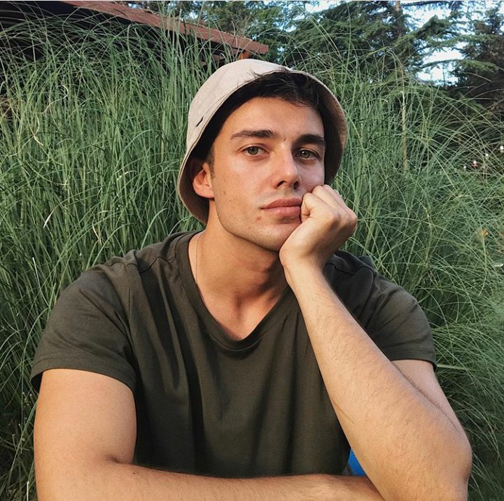 Top dediğiniz bu çocuk hepsini topa çevirdi ordakilerin daha fazla boş konuşup komik duruma düşmeyin icraat gösterin 🏆👌🏻 #cemalcan #cemalcancanseven #Cembar #cemal #cemnis