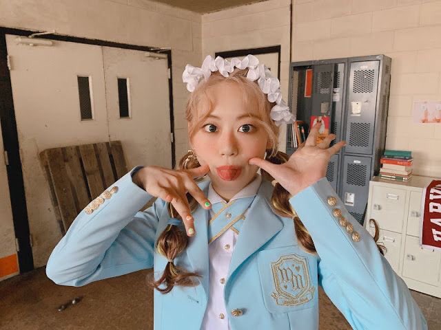 lua pics i wanted to keep to myself but didnt cause i share, a thread 
