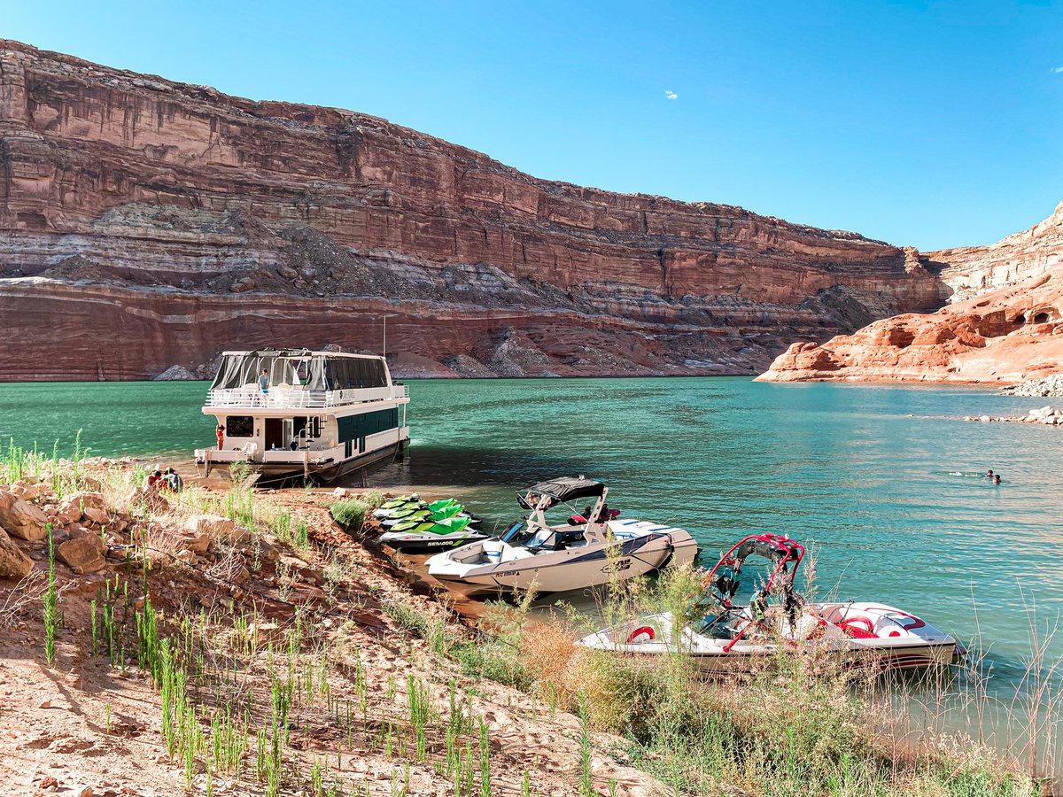 nxlan4's tweet photo. Lake Powell 2020 https://t.co/Lbkdukp1XA