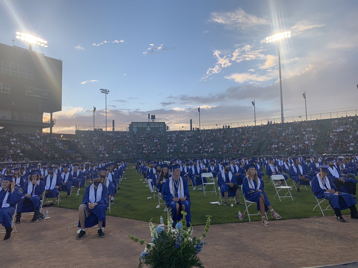 What an amazing way to end a Saturday night! Thanks to Principal McClaskey &amp; the <a href="/fmhswildcats/">FMHS Wildcats</a> staff for doing an outstanding job celebrating our #Classof2020 Wildcats! An awesome group of talented individuals who will change the world! #WeAreD51 <a href="/district51/">Raja Kroto 💎</a>