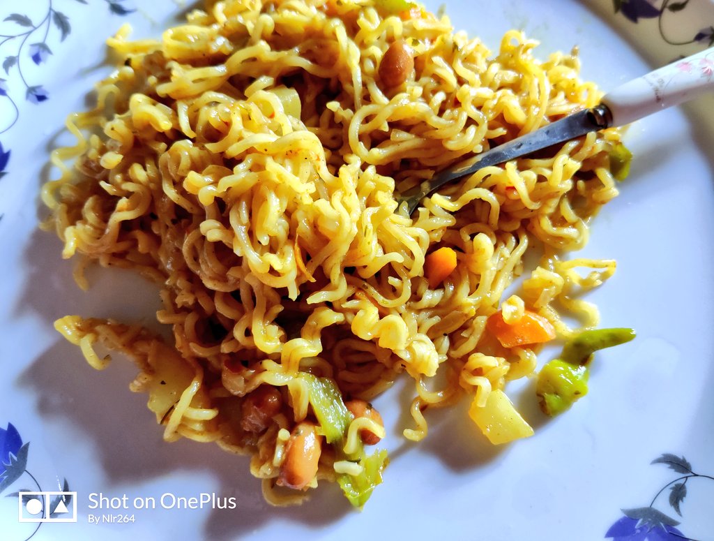 VlCKY__264's tweet photo. Cooking is at once child’s play and adult joy. And cooking done with care is an act of love.
#ChefVicky #EarlyMorning #HappySunday #Cooking #delicious #Spicy #maggie #Masala #FoodLove #Come #To #DM #For #Recipe https://t.co/6Mx6vlhvyH