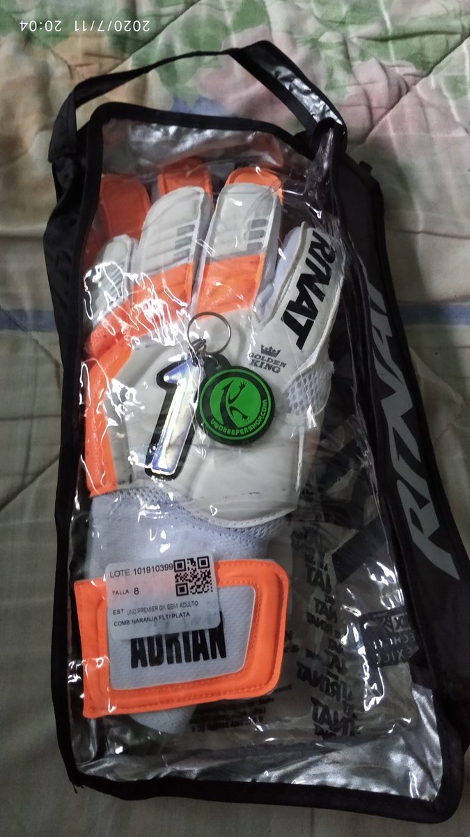 Adrian57448736's tweet photo. @UnoKeeper muchas gracias por los guantes, llegaron en exelente estado, no cabe duda que son una tienda confiable y 100% responsable https://t.co/axphPZ4lxj