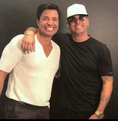 Laencuesta4's tweet photo. #Encuesta (Primera ronda)
#MejorColaboraciónMusical
-¿Qué colaboración musical te gustó más?
MG Tini y Nacho (Te quiero más)
RT Chayanne y Wisin (Qué me has hecho) https://t.co/VFXmPAvvAu