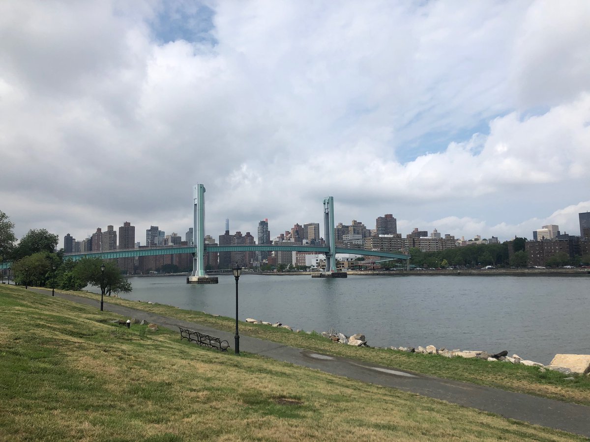BronxSole's tweet photo. #bronxsole #yourhealthyourhoodyourhistory #itgoesdowninthebx #bxs #forbronxitesbybronxites #theboogiedown #boogiedownbronx #theboogiedownbronx #bronxfit #not62 #lovingthebronx #learningthebx #bronxhistory #knowyourhood #keepinitbronx #keepinithealthy #ahealthybronx #howwebronx https://t.co/epWVNODwIR