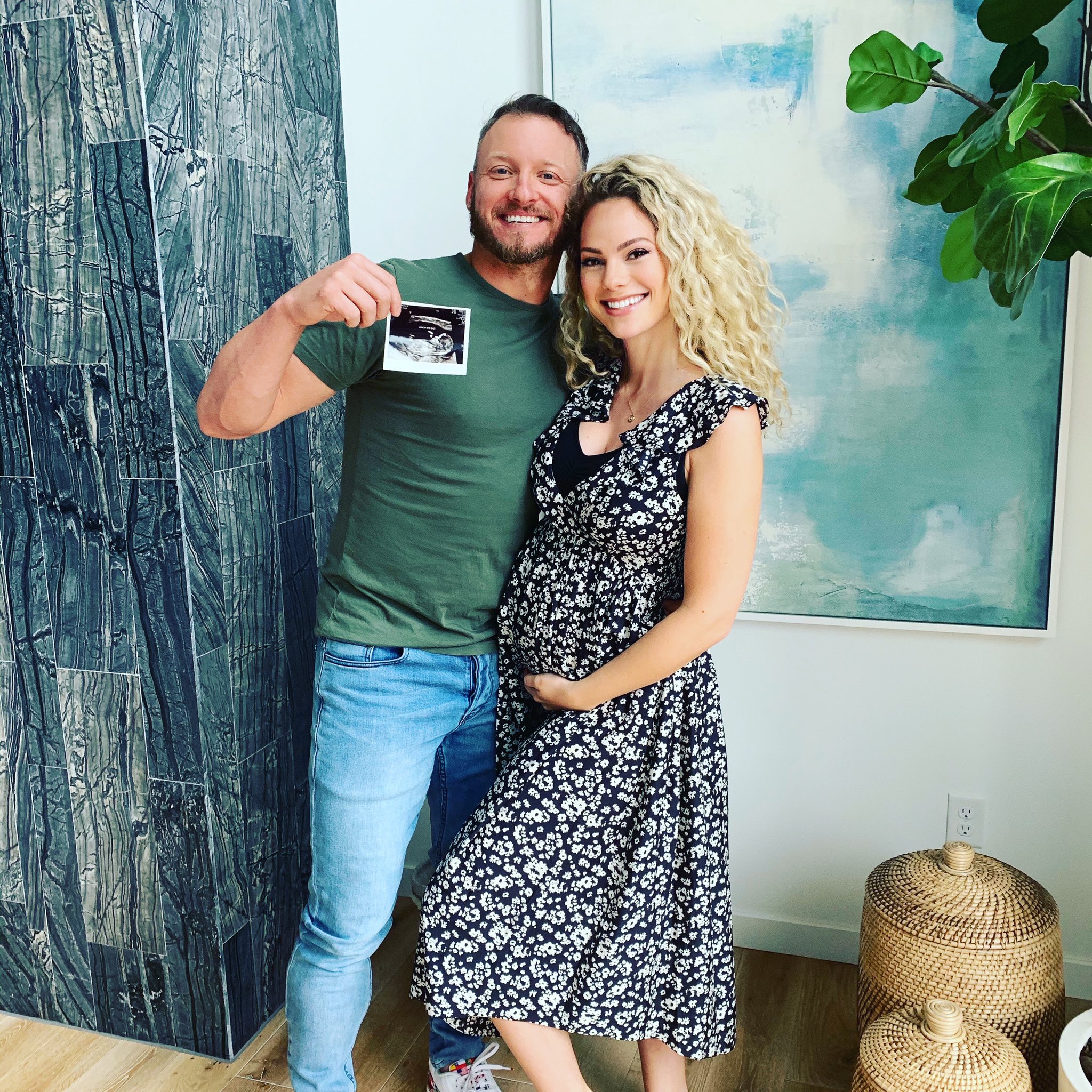 Josh Donaldson on X: It's a girl!! Thankful for the opportunity to become  a father with this lovely woman @BreezyCMiller  / X