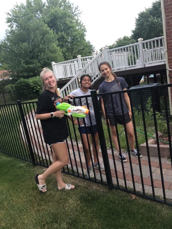 THSWaterWars20's tweet photo. Lily from respect the drip eliminated shruthi and Katie of wet and wild https://t.co/L2jL1CjIKb