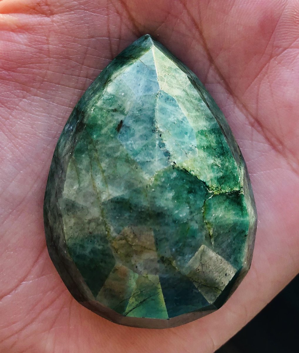 viridisartem tweet picture