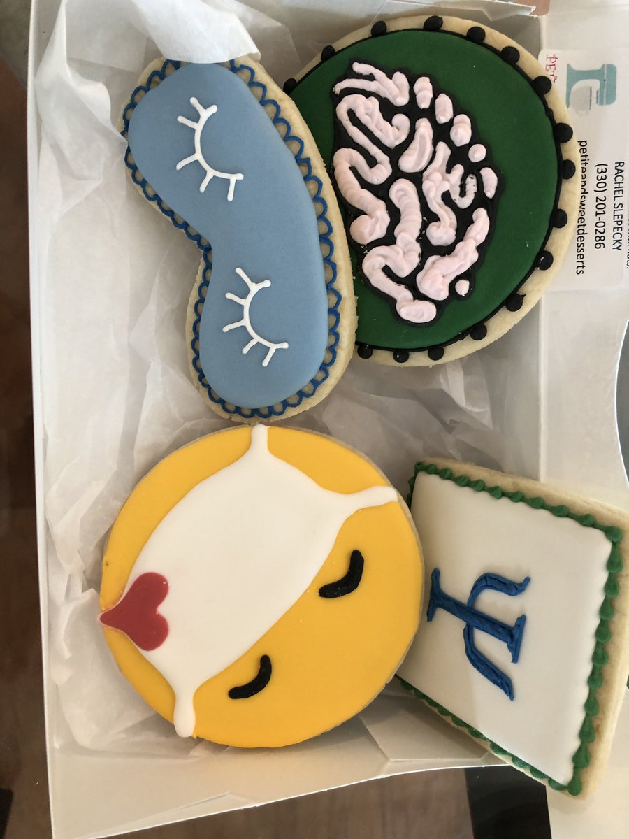 mdsleepdoc's tweet photo. Congrats Dr Roth @sleep_detective Dr Davis @DrBryan_Davis and Dr Fink on finishing your post doc fellowship in Health Psychology!!! https://t.co/8H6zZ4VOBc