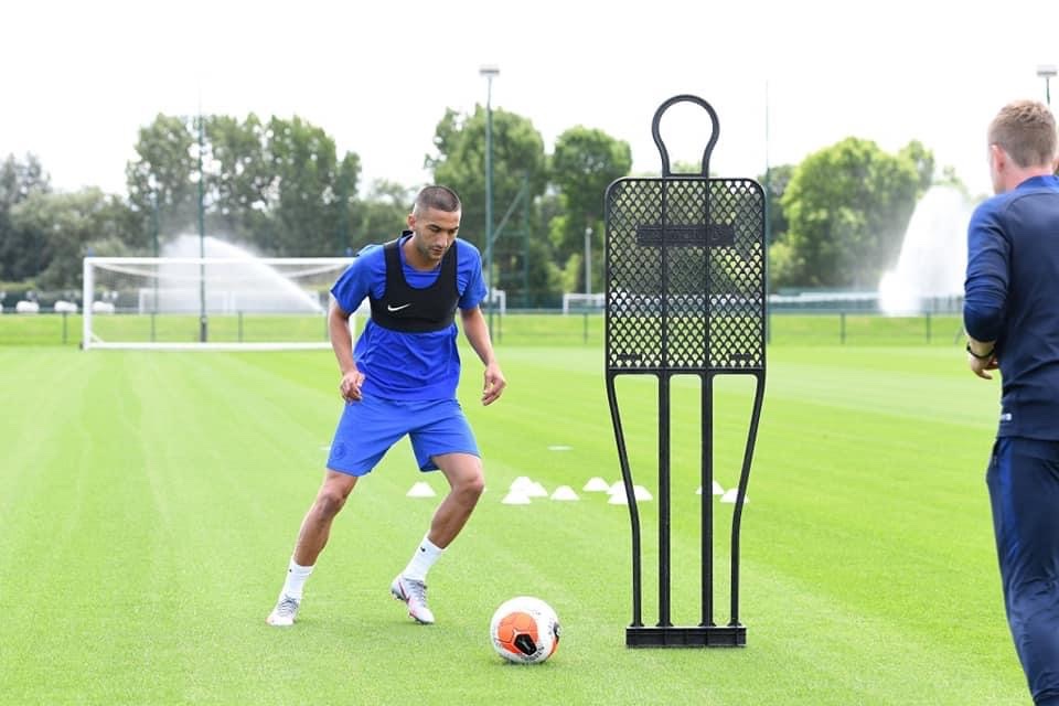 stevenChilwell's tweet image. "Chelsea is the best club in the world, no doubt. I just came here &amp;amp; the feeling is great. I can't wait to join up with the rest of the squad &amp;amp; get to meet the manager. We need to challenge for the #PremierLeague title next season. I am here to win titles." #CFC 

- Hakim Ziyech