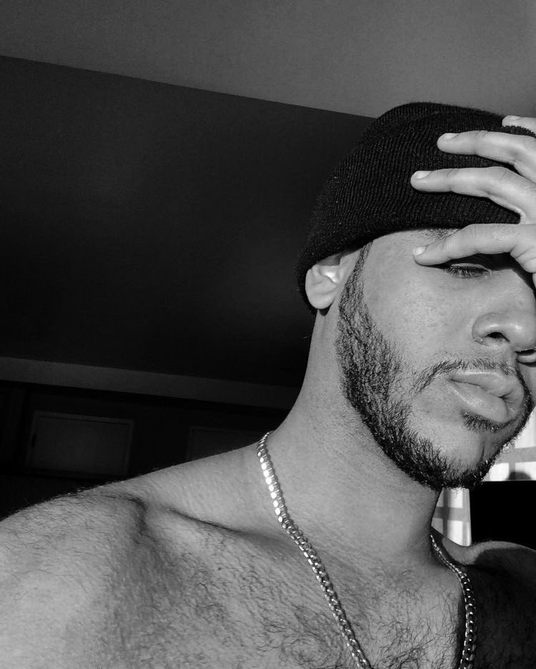 abelssouvenir's tweet photo. can we just take a moment to appreciate jharrel jerome https://t.co/xVo0gFGI5V