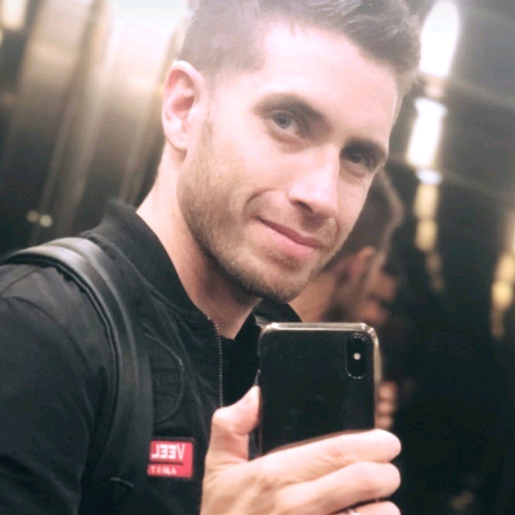Cinthia77860171's tweet photo. Queremos a Chili en el Cantando 2020!! ❤️#CHILIALCANTANDO

Queremos a Chili en el Cantando 2020!! ❤️#CHILIALCANTANDO

Queremos a Chili en el Cantando 2020!! ❤️#CHILIALCANTANDO https://t.co/RFO14Zm0Ge