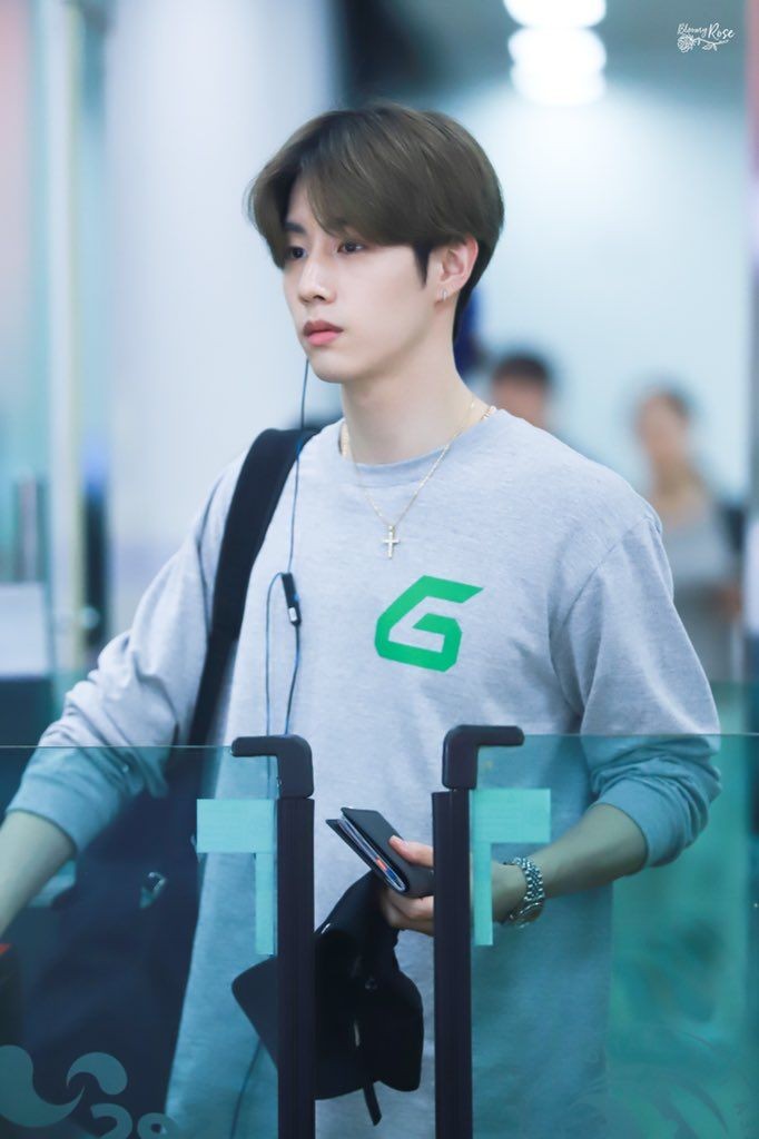 let's continueeeee #GOT7    @GOT7Official