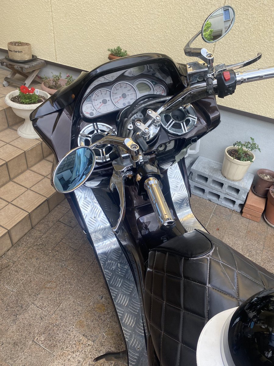Xir1205's tweet photo. マジェ売ります。
今日中に買える方8で売ります。
不具合等は一個前の投稿にかいてます。
#ビック売ります https://t.co/3MYphw8iZi