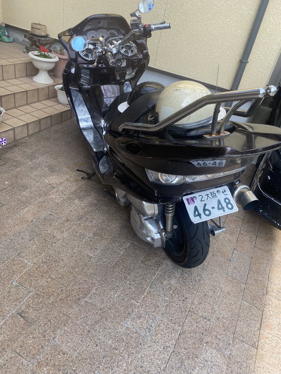 Xir1205's tweet photo. マジェ売ります。
今日中に買える方8で売ります。
不具合等は一個前の投稿にかいてます。
#ビック売ります https://t.co/3MYphw8iZi