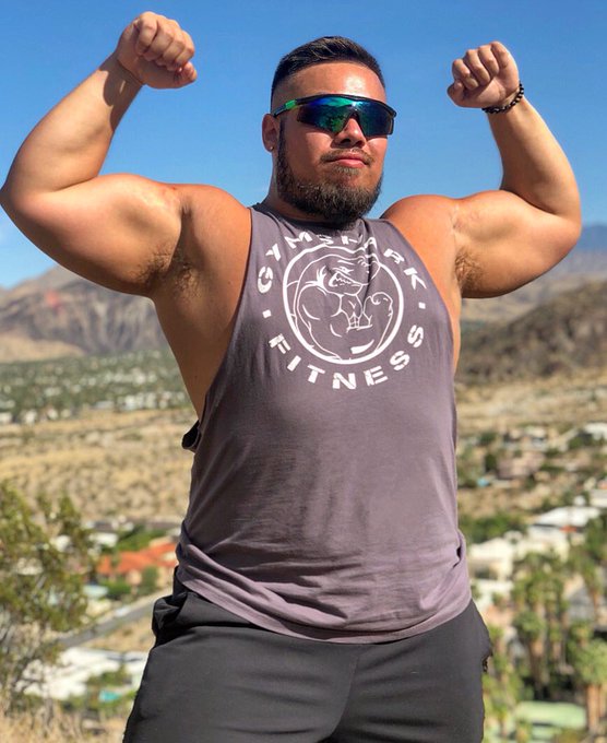 Watch tree trunks's leaked NSFW photo on TwXstars