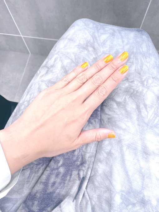 爪の色のtwitterイラスト検索結果 古い順