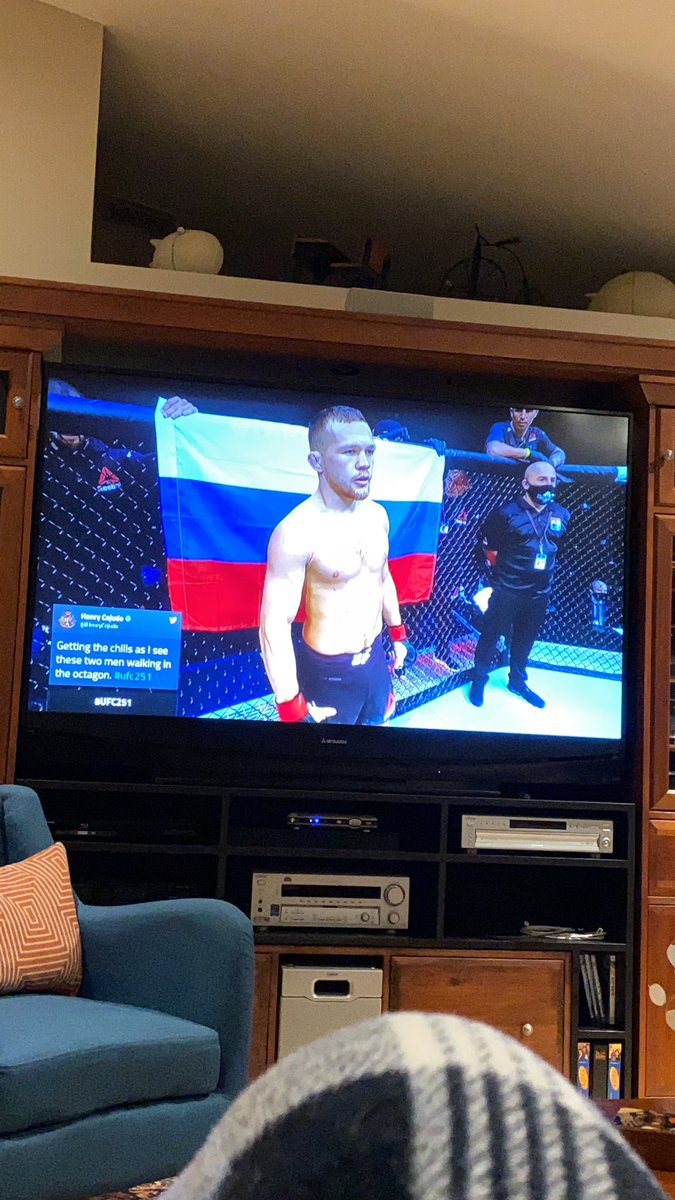 GusAlzate5's tweet photo. When @The_U1 is the plug and you don’t pay for fights anymore! Hit him up! #FireStickGuy https://t.co/bXAruCkEJT