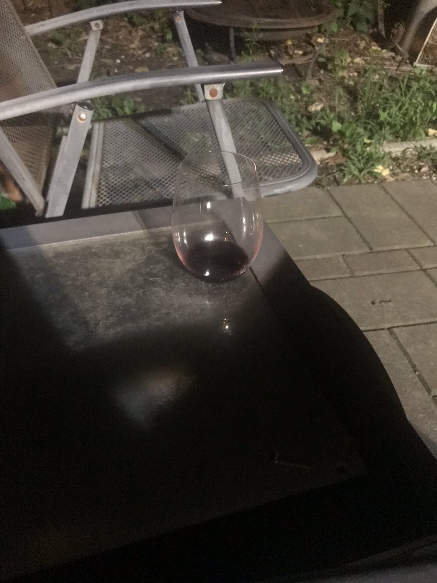 Jwoyma's tweet photo. @Paranoid_P_Dub Took my party outside https://t.co/ZTECunuPlT