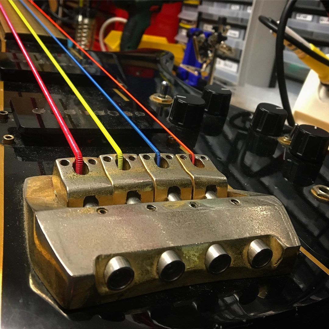 RumbleRepairs's tweet photo. What treat to be working on a 1986 fretless Vigier Arpeg Delta. Delta metal alloy fretboard. Black gloss body, brass hardware and active pickups with blending. This is number 55 of a limited edition 🤘 #guitar #bass #amplifier #workshop #sligo #ireland https://t.co/IAipknYrZu https://t.co/RAyzFu3OOd