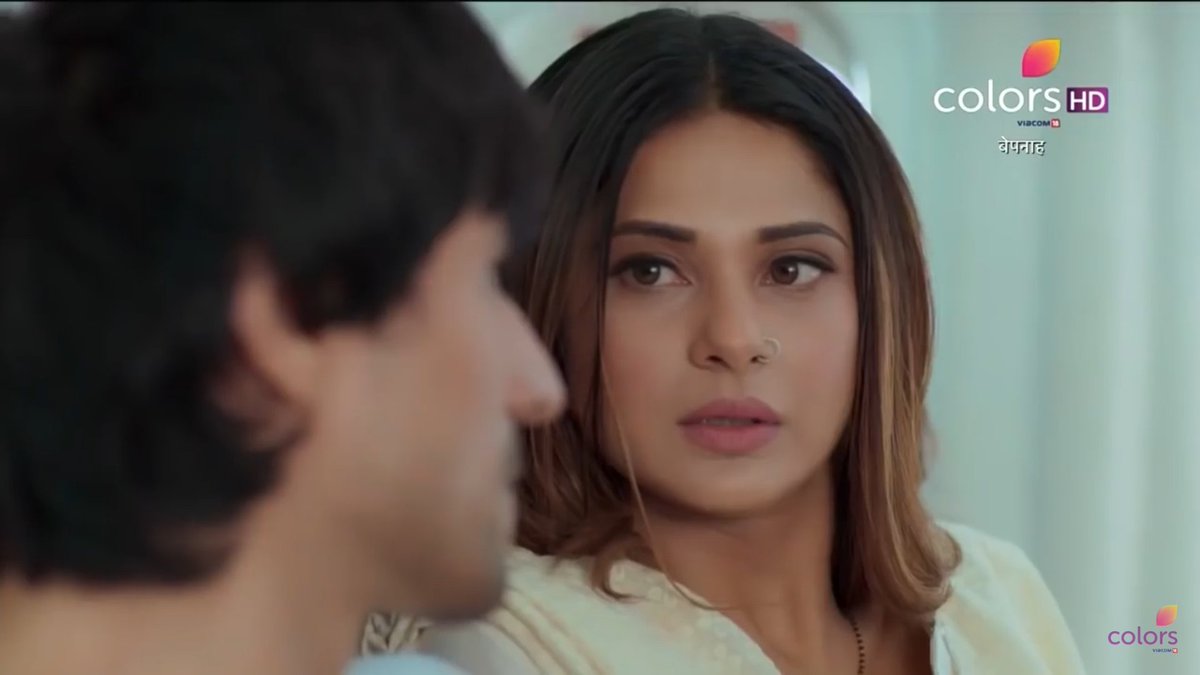 *plays sumit's dhum tanananana dhum tannanana" in bgm* #Bepannaah