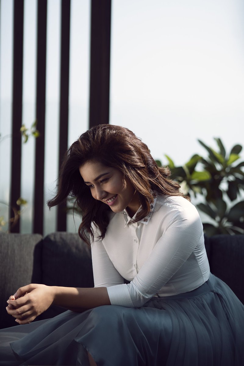 TrendsRaashii's tweet photo. Clicks😍❤️

#RaashiKhanna @RaashiKhanna 
#SpreadRaashism https://t.co/VVCVsInE8R