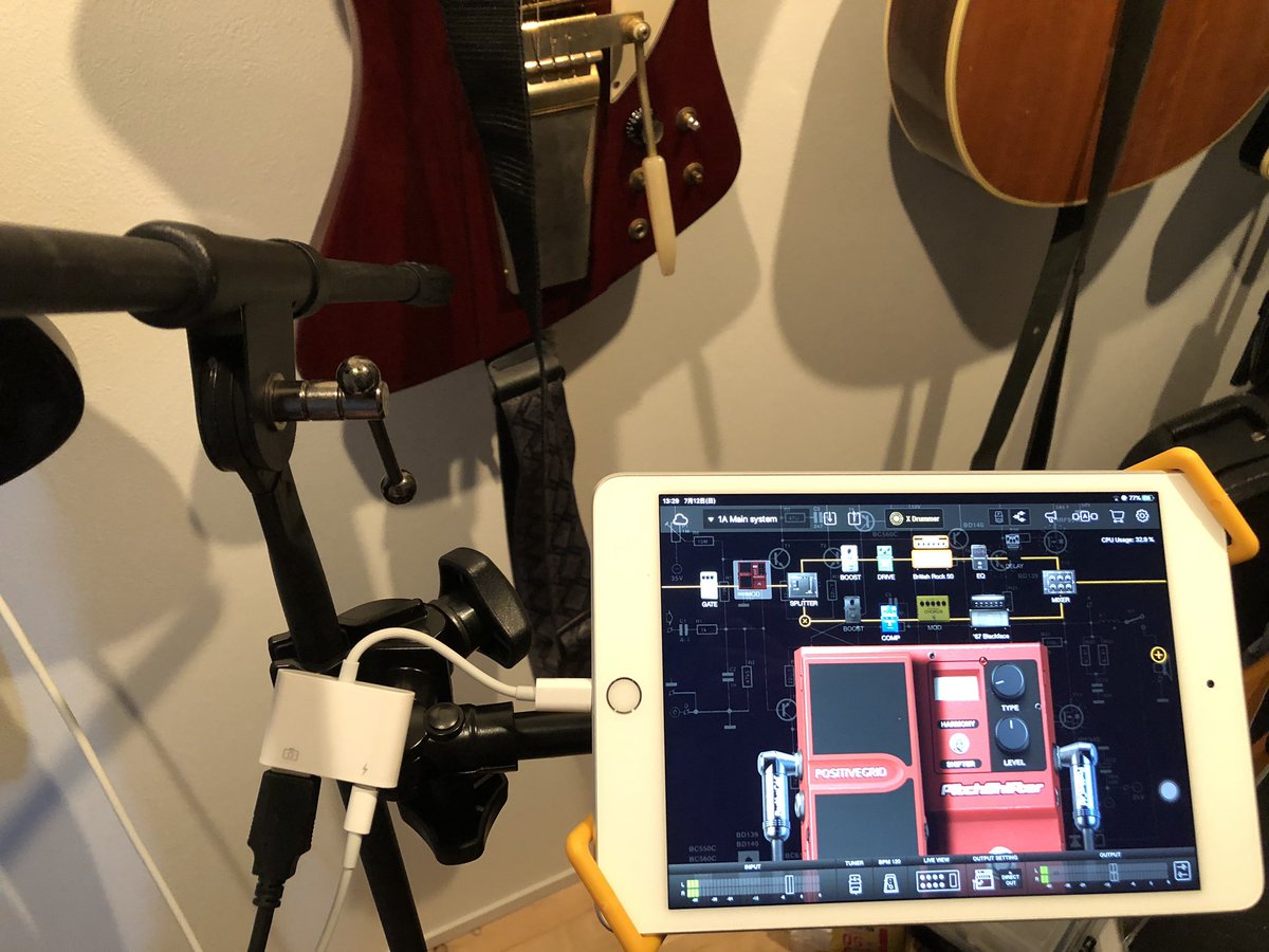 tmd_parallelo's tweet photo. 最近はirig stomp i/o+iPadでライブをしているのですが、iPadを目線の高さにセットしたくてik純正延長ケーブル使ったらiPadを認識しなくなって絶望😭
1カ月程度試行錯誤の結果、カメラアダプタでUSB接続して、電源も別で供給してあげると動きましたよ!
#ikmultimedia
#irigstompio https://t.co/lR8ge7Au9w