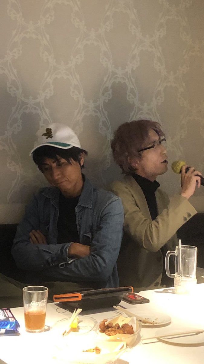 sei_1119's tweet image. 今日はカラオケ🎤
プチコスカラ((*ﾟ∀ﾟ))
ちゃんとソーシャルディスタンスです♪
#カラオケ #コスカラ #ZERO4