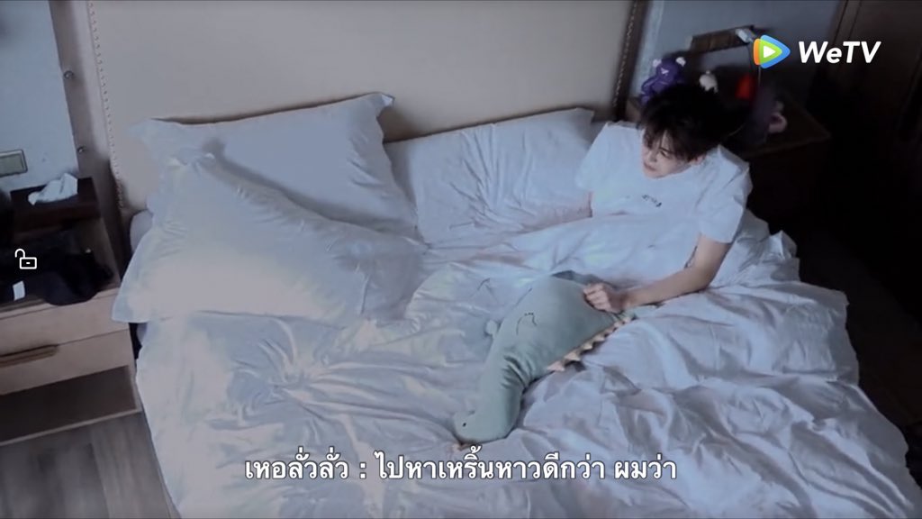 กลับมาติ่งจีนละ tweet media