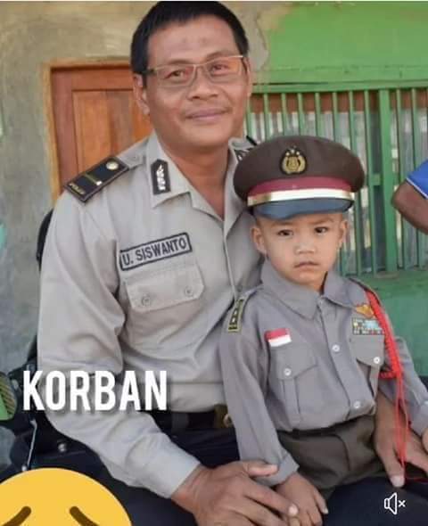 Al_Madinah14's tweet photo. #Innalillahi Wainna Ilaihi roji'un...
Semoga Pak Kanit Husnul Khotimah Dan Pelaku Segera Tertangkap

Kanit Reskrim Polsek Utan Kabupaten Sumbawa Ipda Uji Siswanto mjd korban penganiayaan menggunakan senjata tajam hingga meninggal dunia. https://t.co/I5cNZH803z